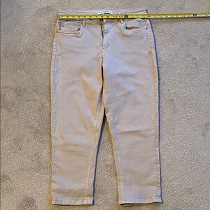 Carreli Beige Straight-Leg Ankle Jeans